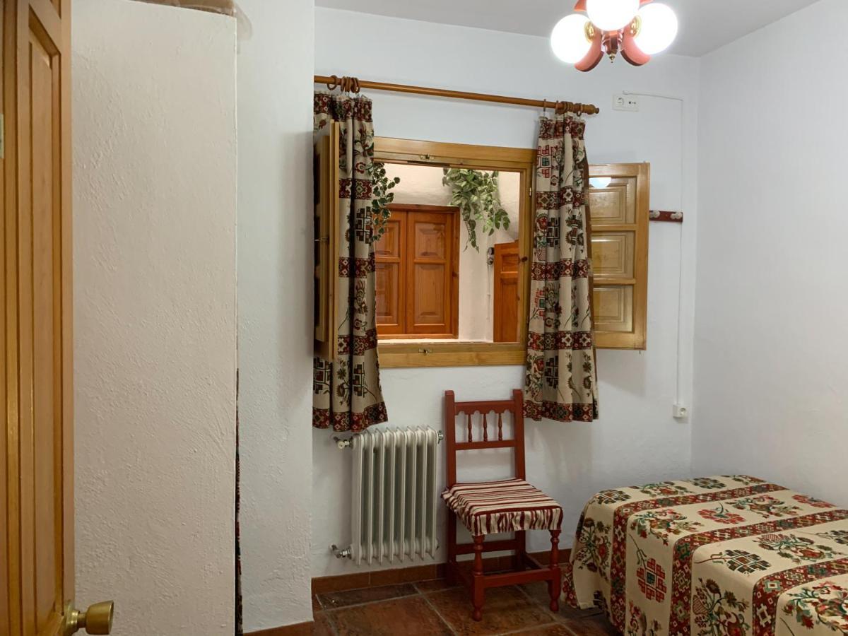 Hostal Atalaya En Capileira Cb Exteriör bild