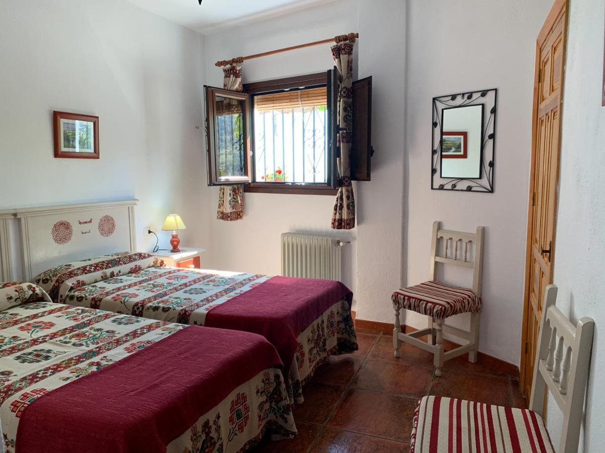 Hostal Atalaya En Capileira Cb Exteriör bild